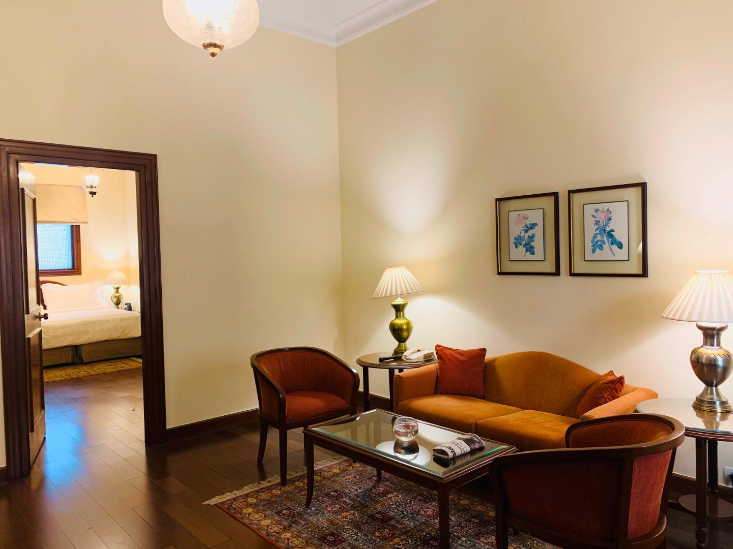 Maidens Hotel New Delhi Exterior foto A suite at the Imperial Hotel